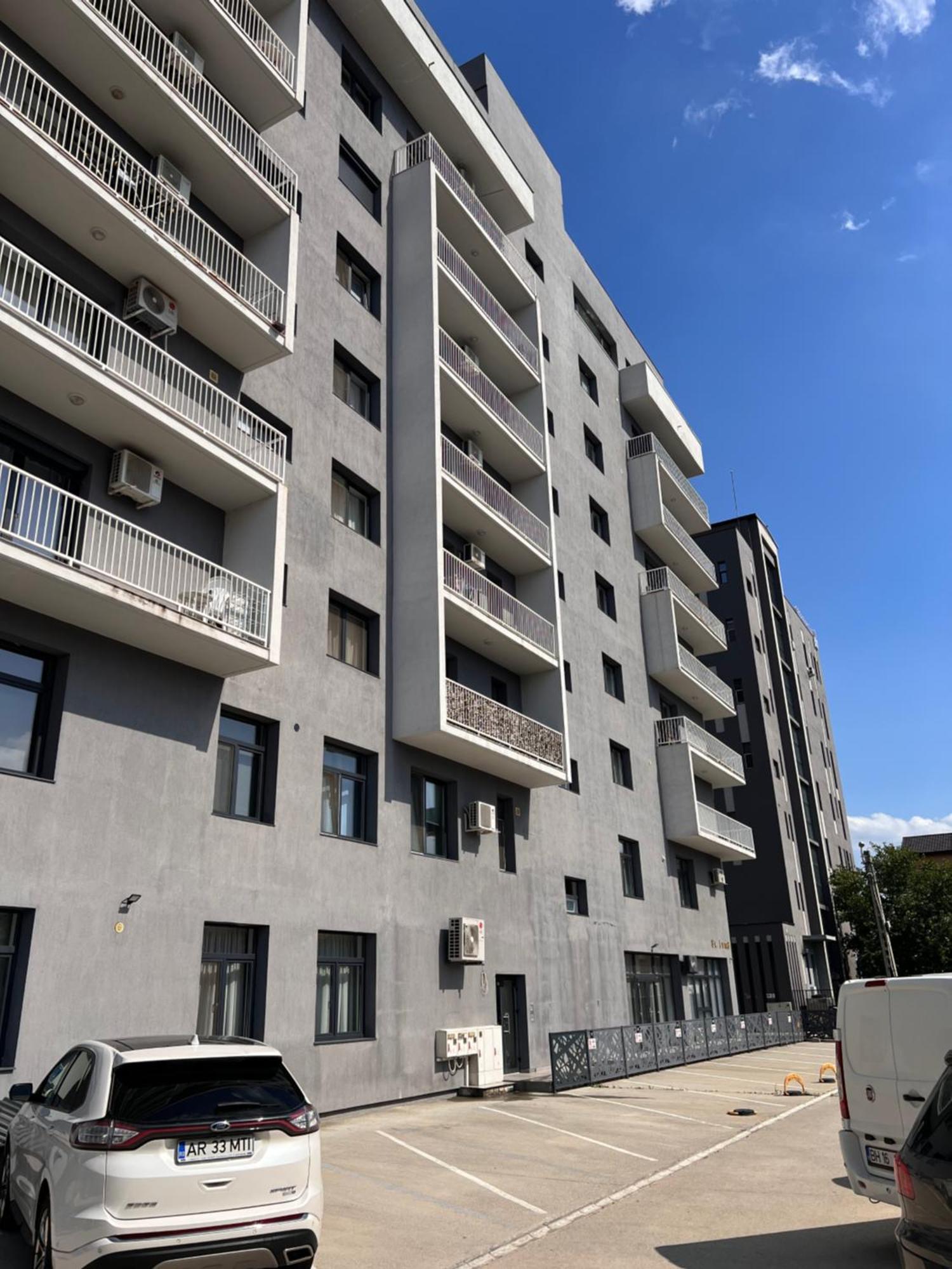 Apartament Madeira Apartment Oradea Exterior photo